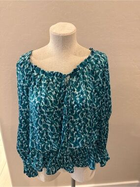 Cynthia Steffe Teal Patterned Peasant Blouse